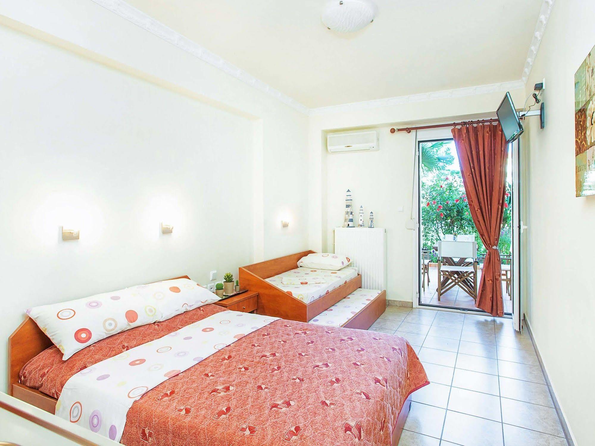 Ferienwohnung Casa Di Mare Poseidon Olympiakí Aktí Exterior foto